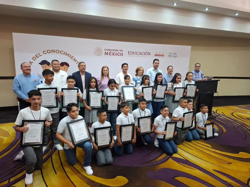  Hermosillo, Sonora; 12 de julio de 2024.-Premia SEC Sonora a ganadores de la Olimpiada del Conocimiento Infantil 2024