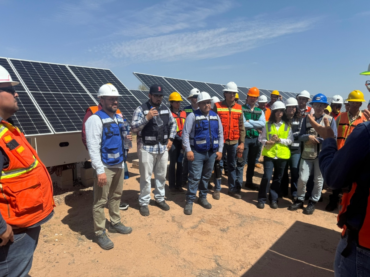  Hermosillo, Sonora; 27 de julio de 2024.-Alumnado de UTH fortalece sus conocimientos sobre la generación de energías limpias