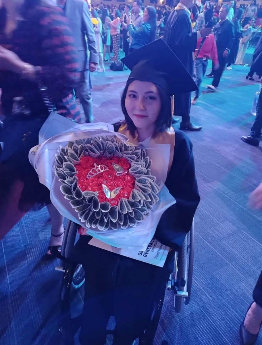 Hermosillo, Sonora; 31 de julio del 2024.- Estudiante de Cecyte cumple su sueño de culminar sus estudios de bachillerato