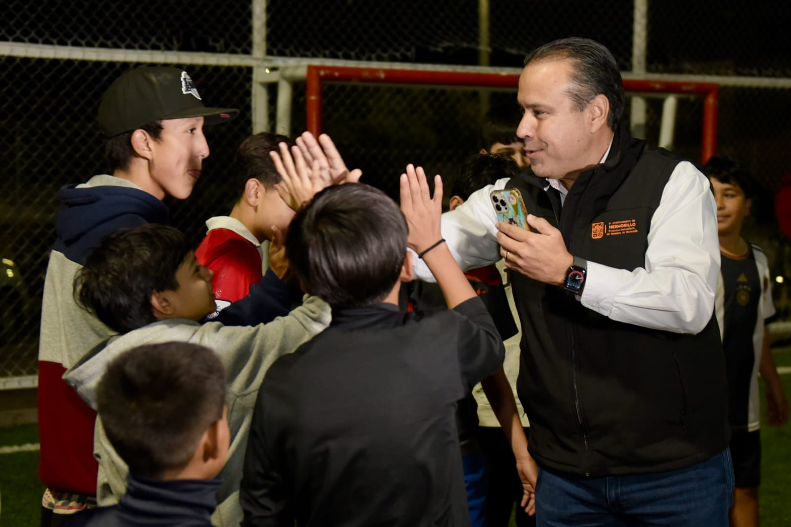 Hermosillo, Sonora; 4 de febrero, 2024.- Entrega Toño Astiazarán rehabilitación de parque en Costa del Sol