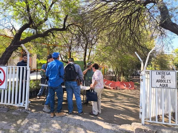 Hermosillo, Sonora; 11 de abril de 2025.-Gobierno de Hermosillo realiza exitosa entrega de árboles en el Vivero Municipal