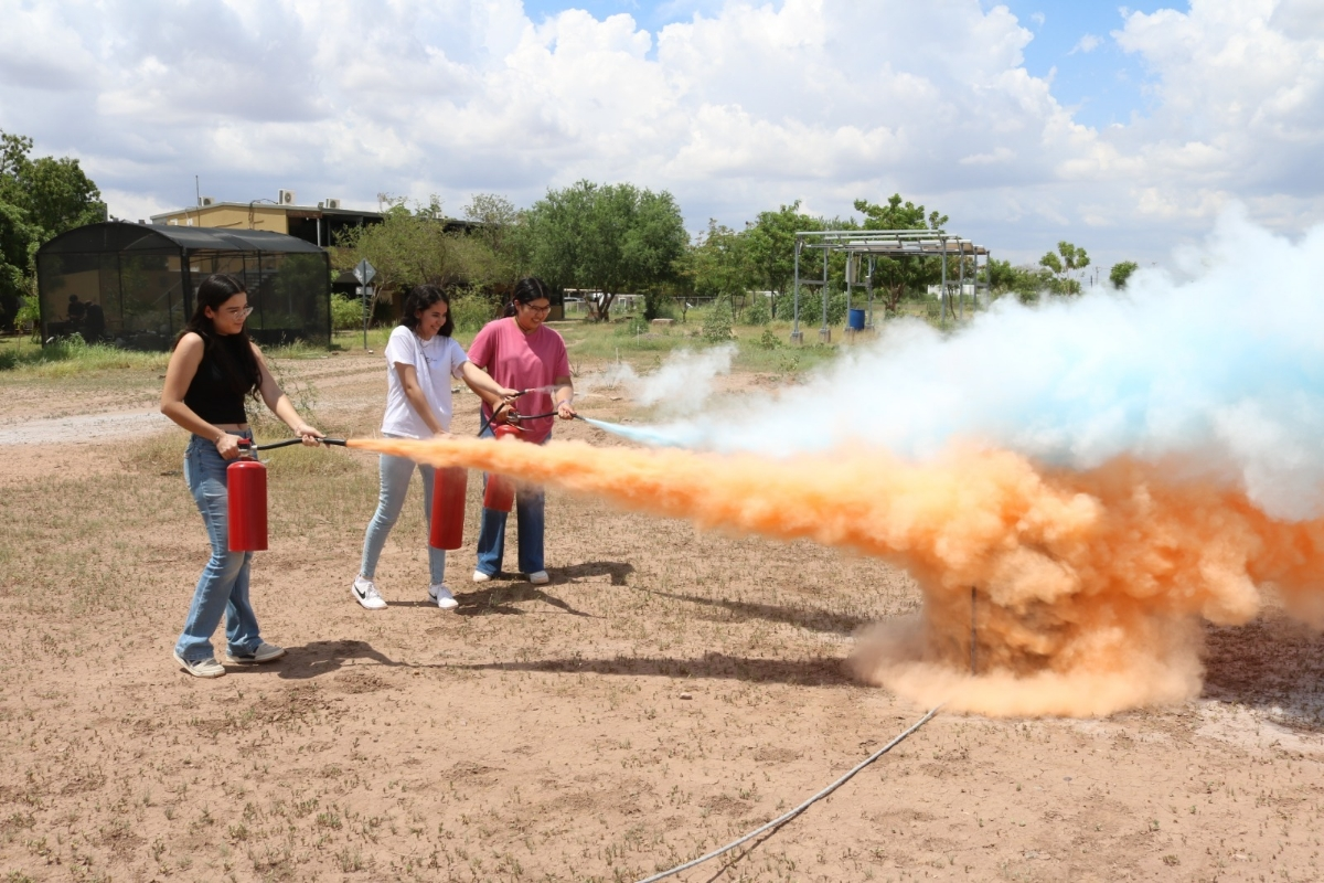   Cajeme, Sonora; 18 de agosto de 2025.- Capacita Gobierno de Sonora a universitarios en temas de prevención y atención de emergencias: Itesca