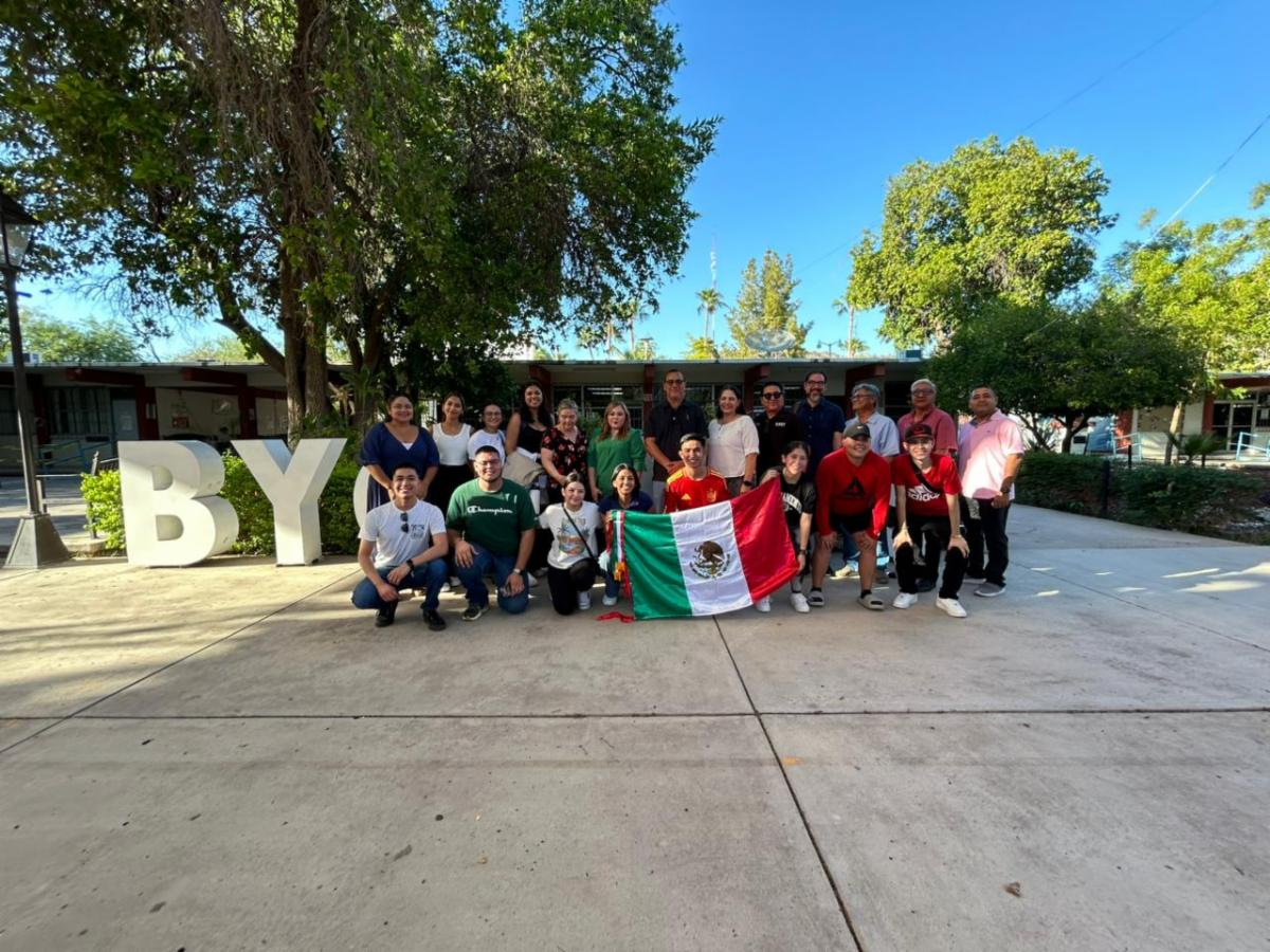  Hermosillo, Sonora; 10 de octubre de 2024.-Realizan estancia académica en España estudiantes normalistas sonorenses