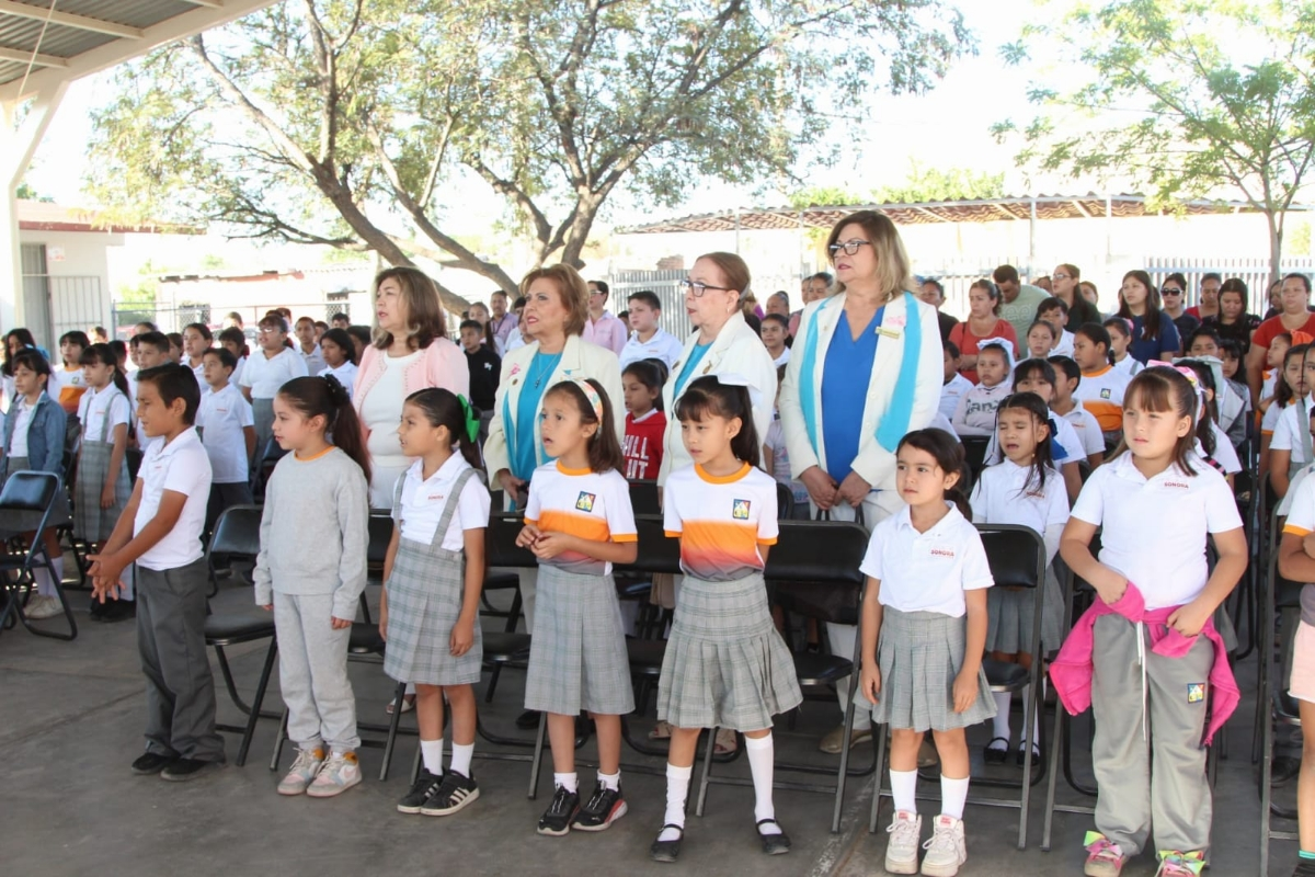   Hermosillo, Sonora; 21 de octubre de 2024.-Se suma sector educativo a la campaña “Todos contra el cáncer”