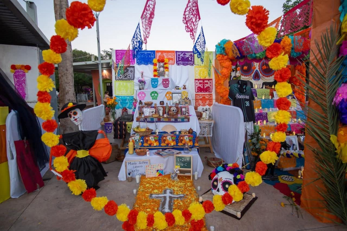  Hermosillo, Sonora; 1 de noviembre de 2025.-Premia Gobierno de Sonora a ganadores de concurso de altares, catrinas y catrines: SEC