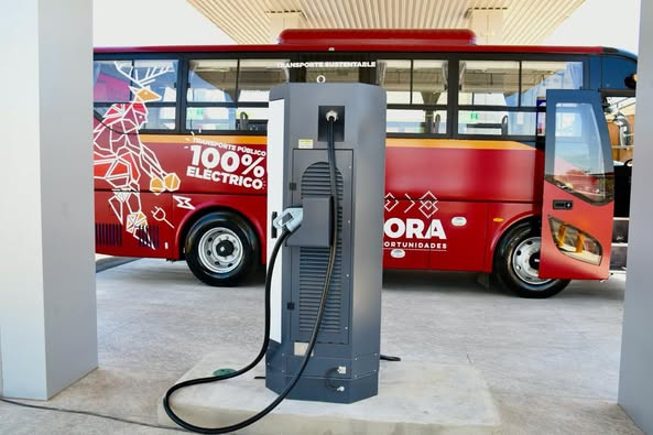 Sonora; 21 de mayo de 2025.-El Gobierno de Sonora inaugura la primera electrolinera pública