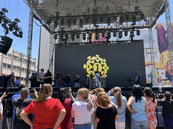 Hermosillo, Sonora; 22 de mayo de 2025.-El Gobierno de Hermosillo presenta a Bacilos en las Fiestas del Pitic 2025