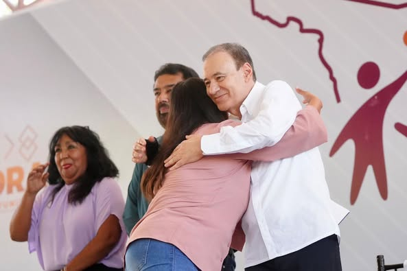 Sonora; 05 de junio de 2025.-Gobierno de Sonora, con Alfonso Durazo, entrega apoyos históricos a más de 1,700 familias en Etchojoa y Huatabampo