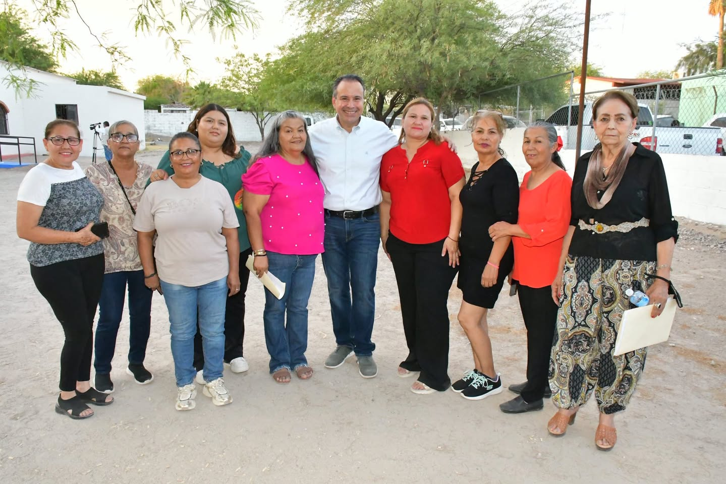 Hermosillo, Sonora; 01 de julio del 2025.El Gobierno de Hermosillo y el Presidente Municipal Antonio Toño Astiazarán cumplen con acciones en la zona rural, beneficiando a las comunidades de El Tazajal y El Tronconal.  