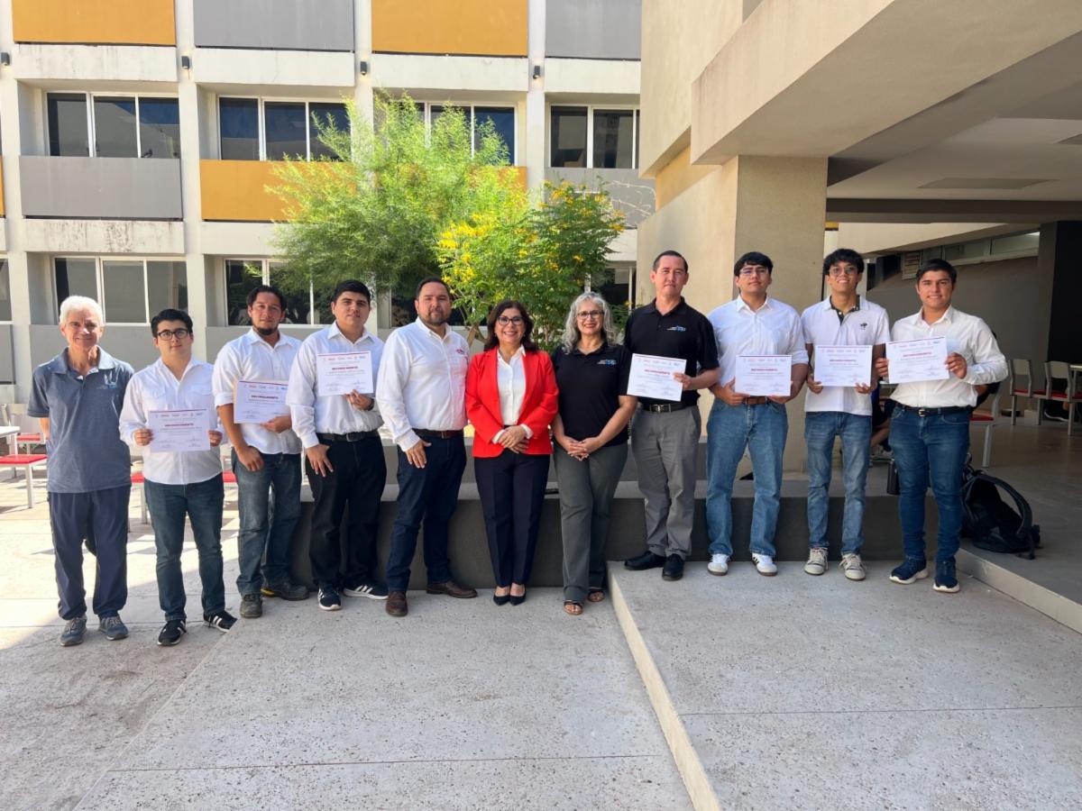 Cajeme, Sonora; 10 de octubre de 2025.- Estudiantes de Itesca presentan proyecto para mejoras en trámites notariales: Gobierno de Sonora