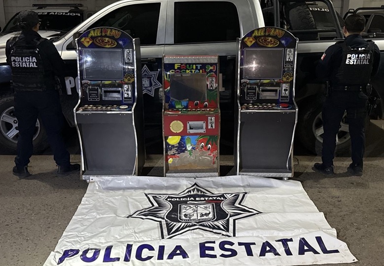  Hermosillo, Sonora; 25 de octubre de 2025.- Operativo de la Policía Estatal asegura máquinas tragamonedas en Agualurca