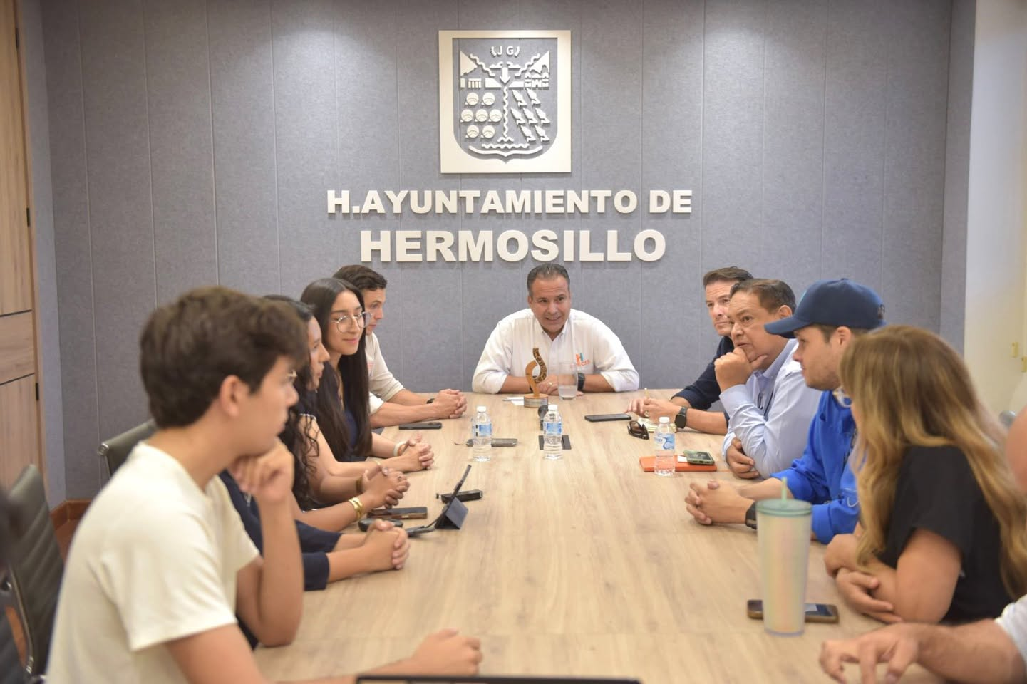 Hermosillo, Sonora; 22 de junio del 2025.-El Gobierno de Hermosillo, a través del presidente municipal Antonio Toño Astiazarán, impulsa proyectos innovadores de jóvenes ganadores del Smart City Hackathón